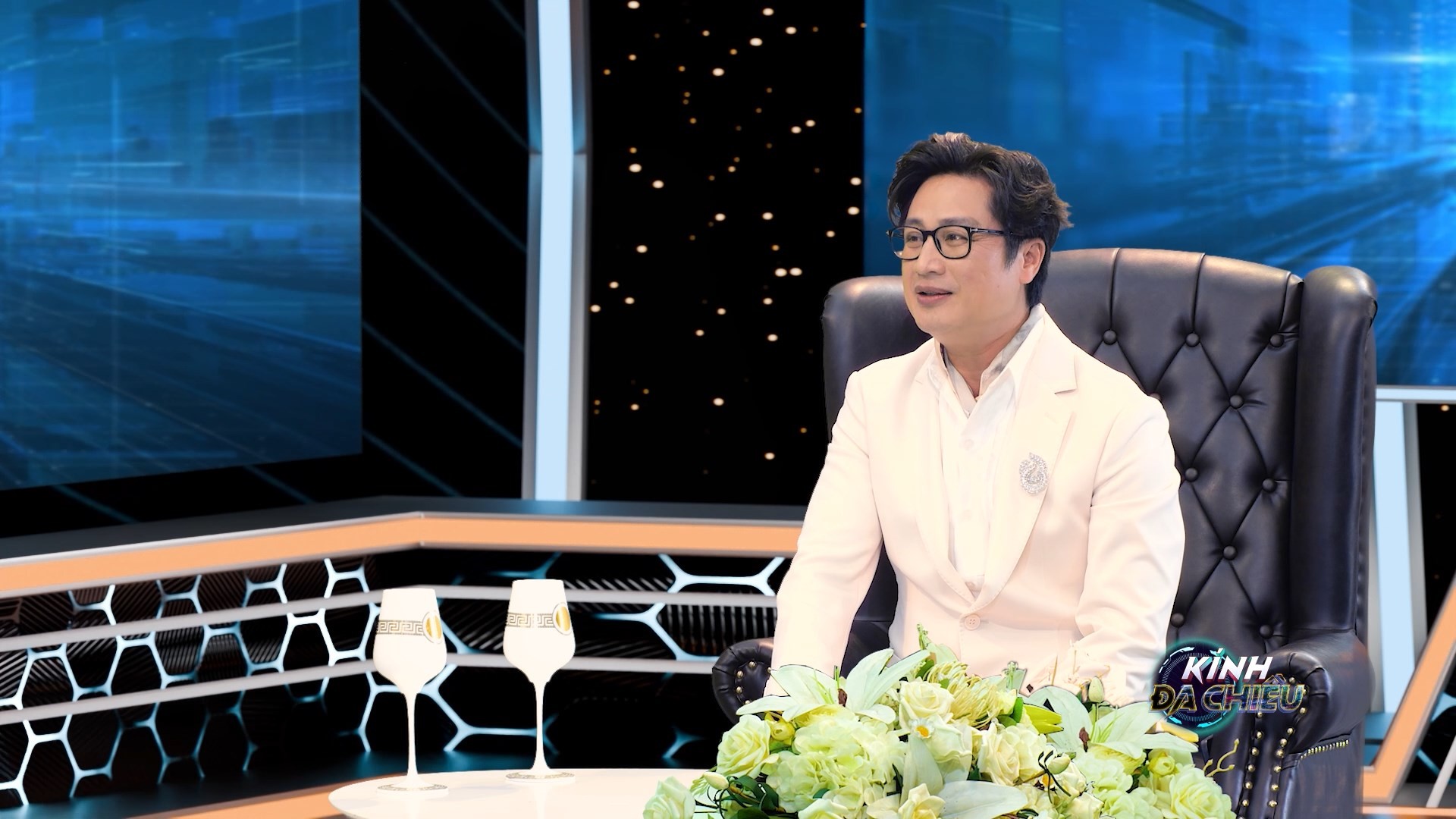 MC Quốc Quân hé lộ câu chuyện từng 'câu giờ' 45 phút vì sự cố chương trình