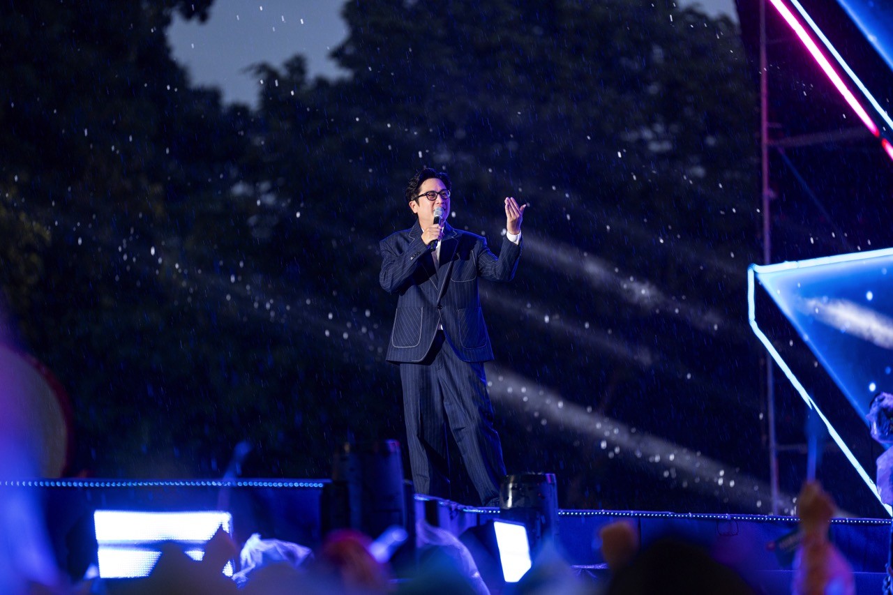 MC Quốc Quân hé lộ câu chuyện từng 'câu giờ' 45 phút vì sự cố chương trình