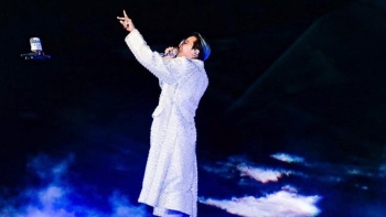 G-Dragon tạo cơn địa chấn với hai đêm 'Übermensch' tại Việt Nam – Lập hàng loạt kỷ lục mới cho nghệ sĩ solo K-pop