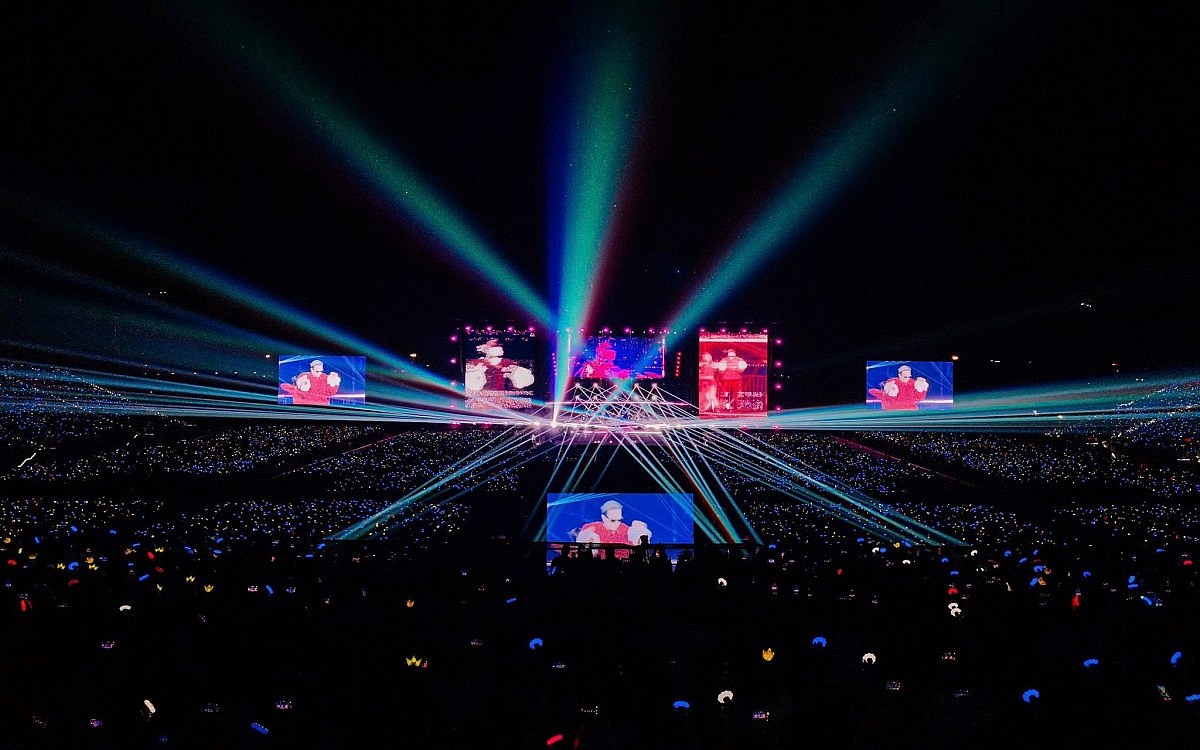 G-Dragon tạo cơn địa chấn với hai đêm 'Übermensch' tại Việt Nam – Lập hàng loạt kỷ lục mới cho nghệ sĩ solo K-pop