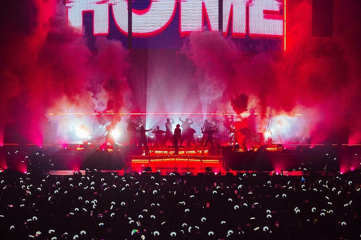 G-Dragon tạo cơn địa chấn với hai đêm 'Übermensch' tại Việt Nam – Lập hàng loạt kỷ lục mới cho nghệ sĩ solo K-pop