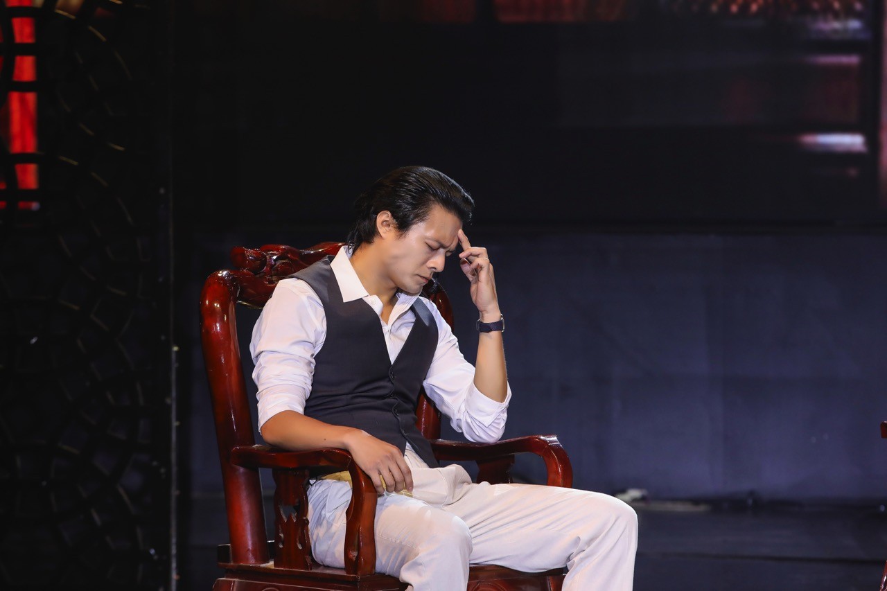 Tình cha con đầy xúc động giúp Huỳnh Thơ giành 4 điểm 10 tuyệt đối tại 'Tình Bolero 2025'