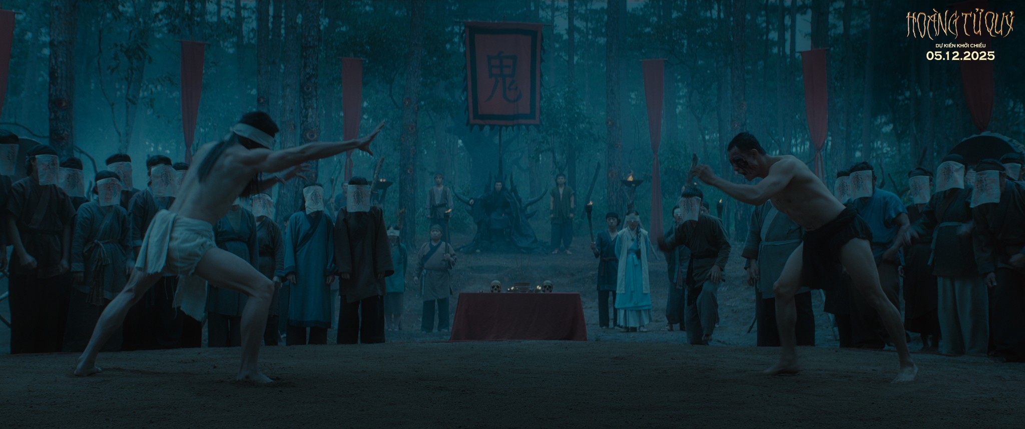 Hậu trường đại cảnh 'Hoàng tử quỷ': Lương Thế Thành khoe hình thể vạm vỡ, đấu vật trước hàng trăm diễn viên quần chúng