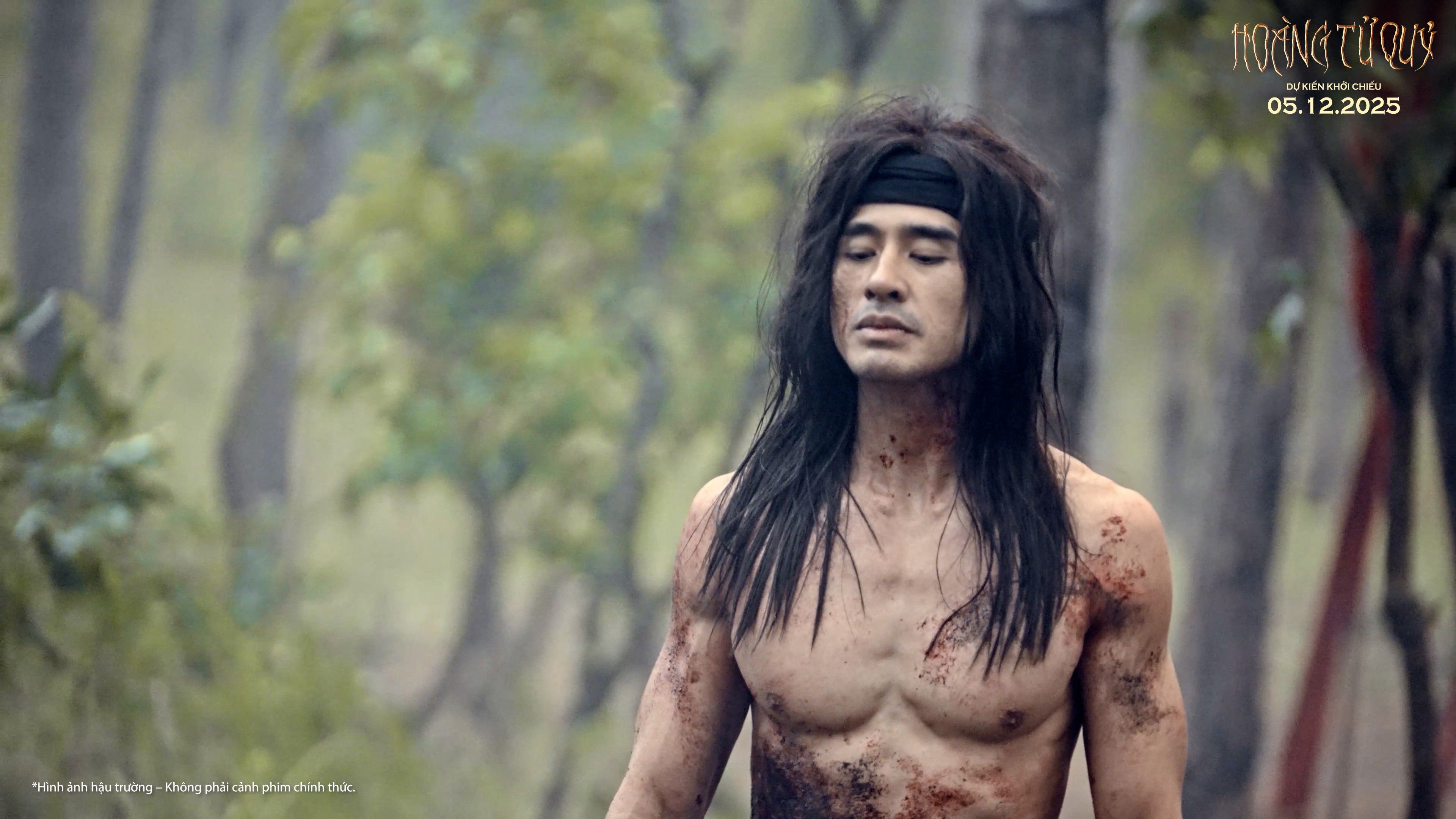 Hậu trường đại cảnh 'Hoàng tử quỷ': Lương Thế Thành khoe hình thể vạm vỡ, đấu vật trước hàng trăm diễn viên quần chúng