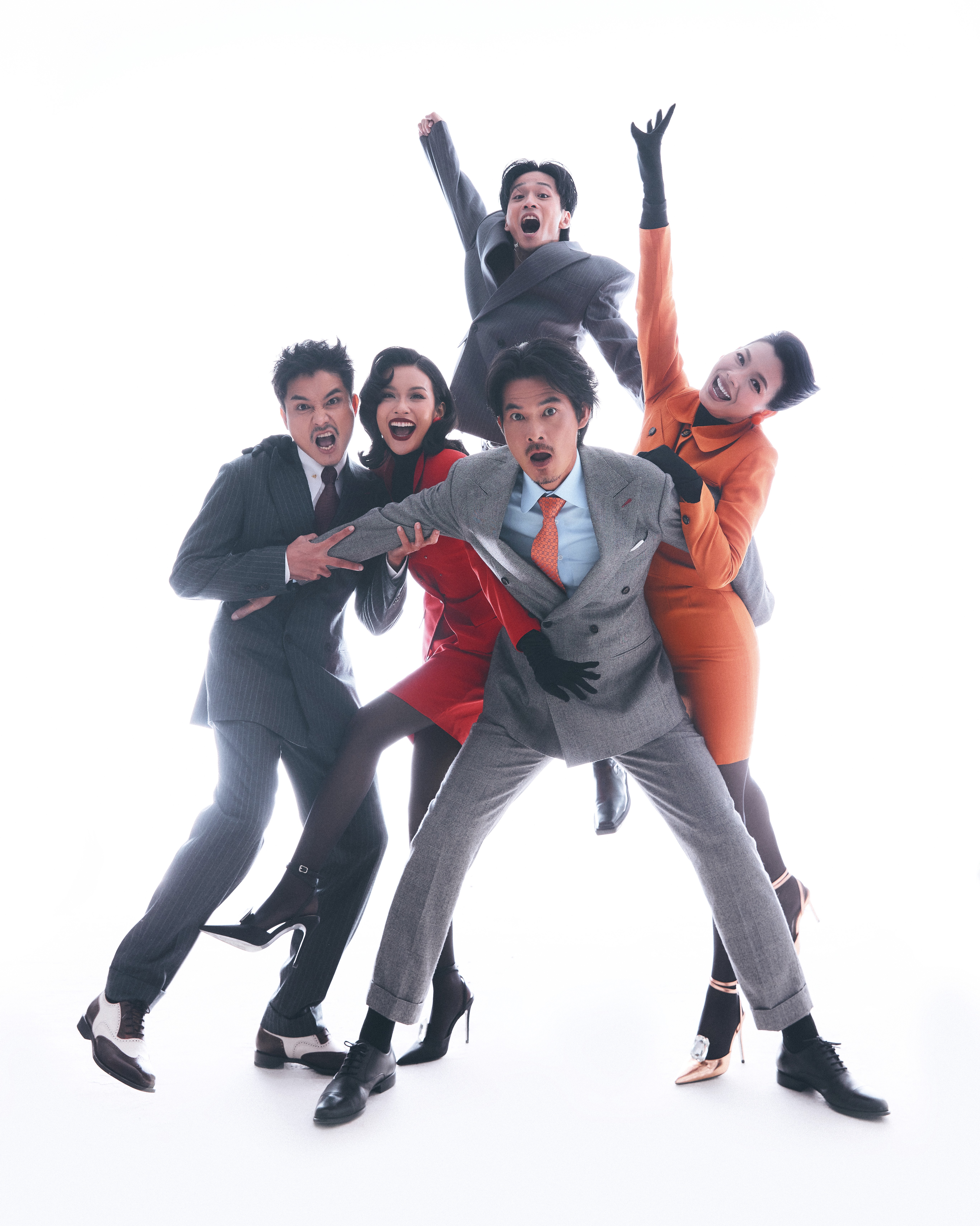 Trần Nghĩa - Trùm cuối của 'Trái tim què quặt' cùng Quách Ngọc Ngoan, Việt Hưng xuất hiện cực chất trong bộ ảnh mới với hai mỹ nhân