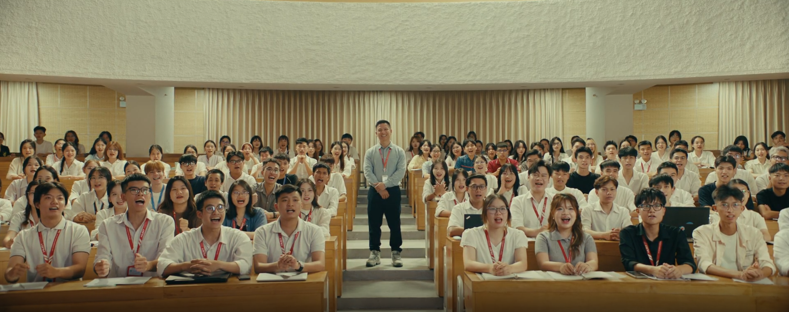 Phim 'Bà đừng buồn con' đổi tên thành 'Thế hệ kỳ tích'