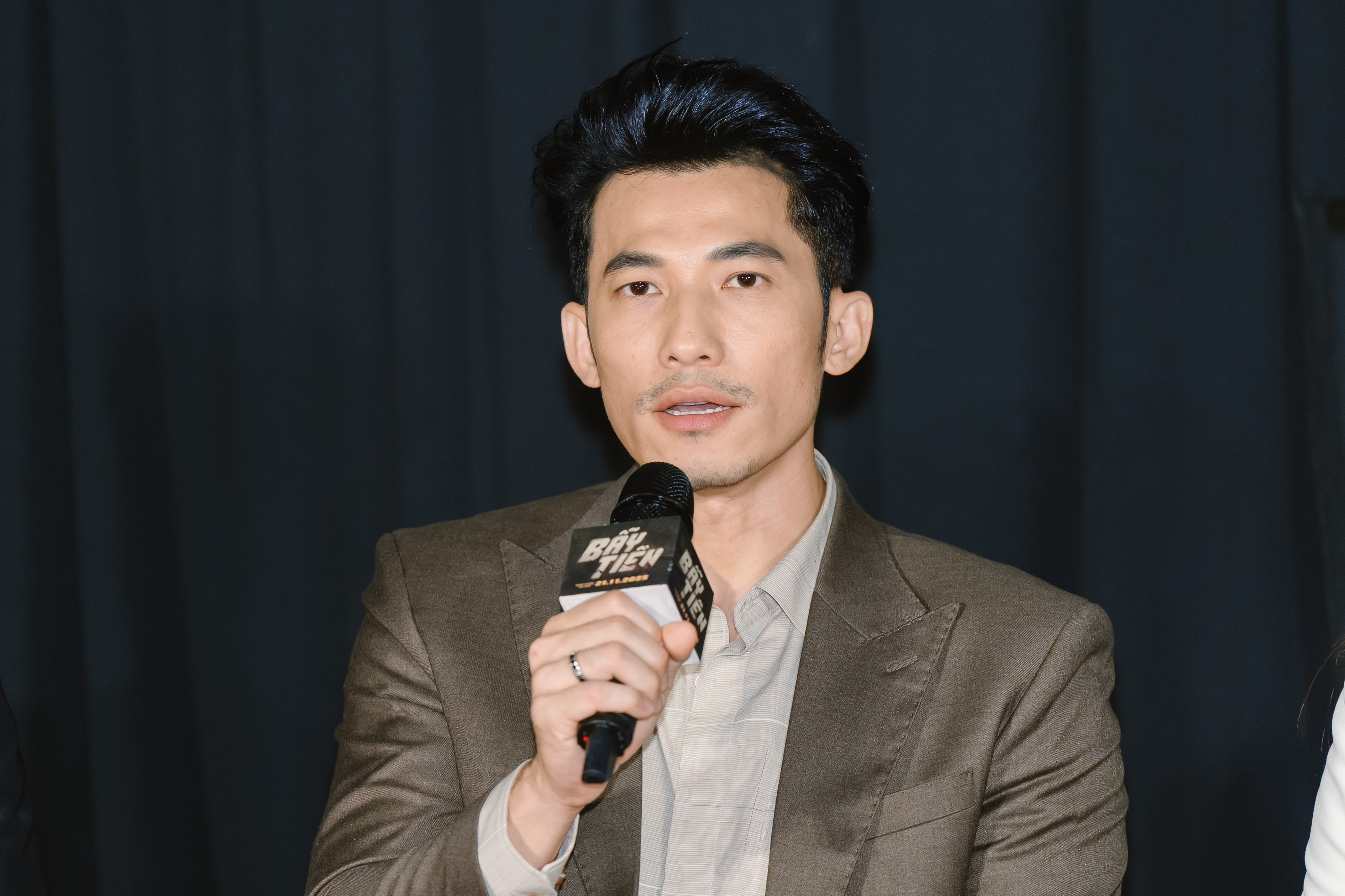 'Bẫy tiền': Liên Bỉnh Phát và Tam Triều Dâng lên tiếng về các tin đồn 'phim giả tình thật'