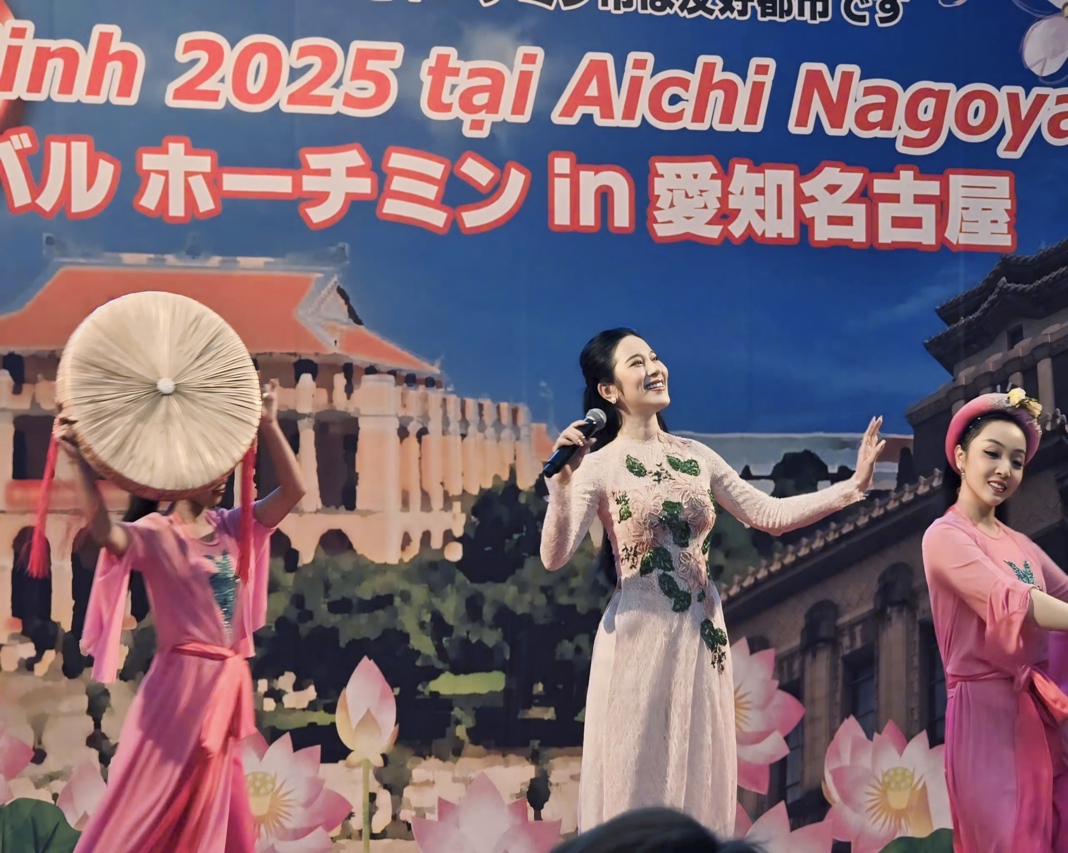 'Ngọc nữ bolero' Tố My trở lại sau biến cố sức khỏe, tỏa sáng trên sân khấu Nhật Bản