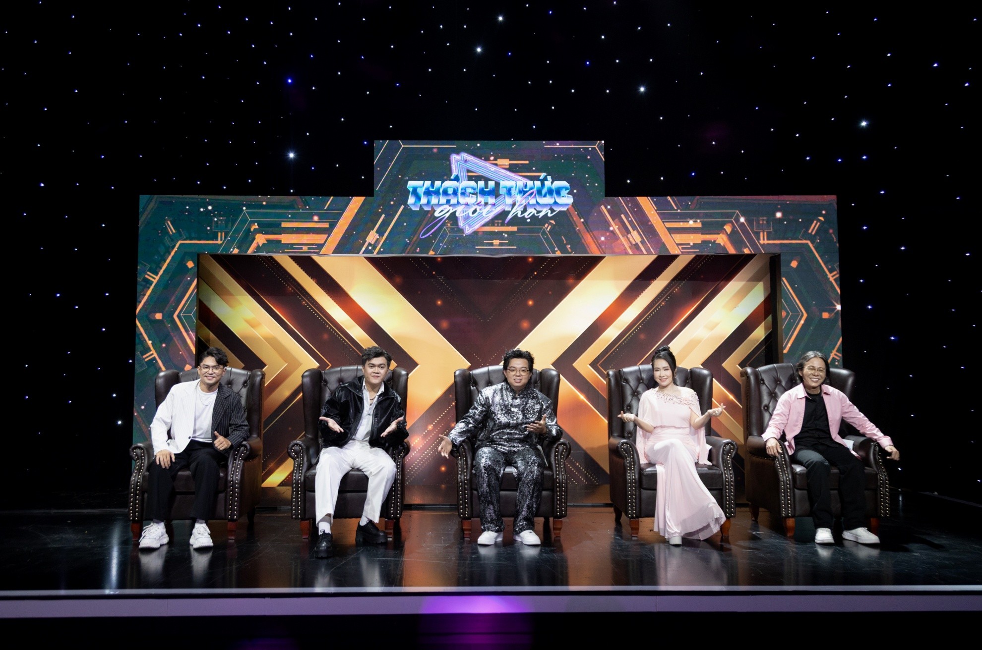 Nhạc sĩ Nguyễn Quang áp dụng chiến thuật bóng đá vào âm nhạc, tiết lộ chưa bao giờ dùng lại bản phối cũ