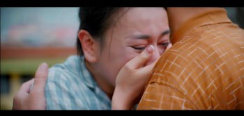 Lời an ủi của bố Thành khiến Phương Oanh khóc nức nở trên màn ảnh