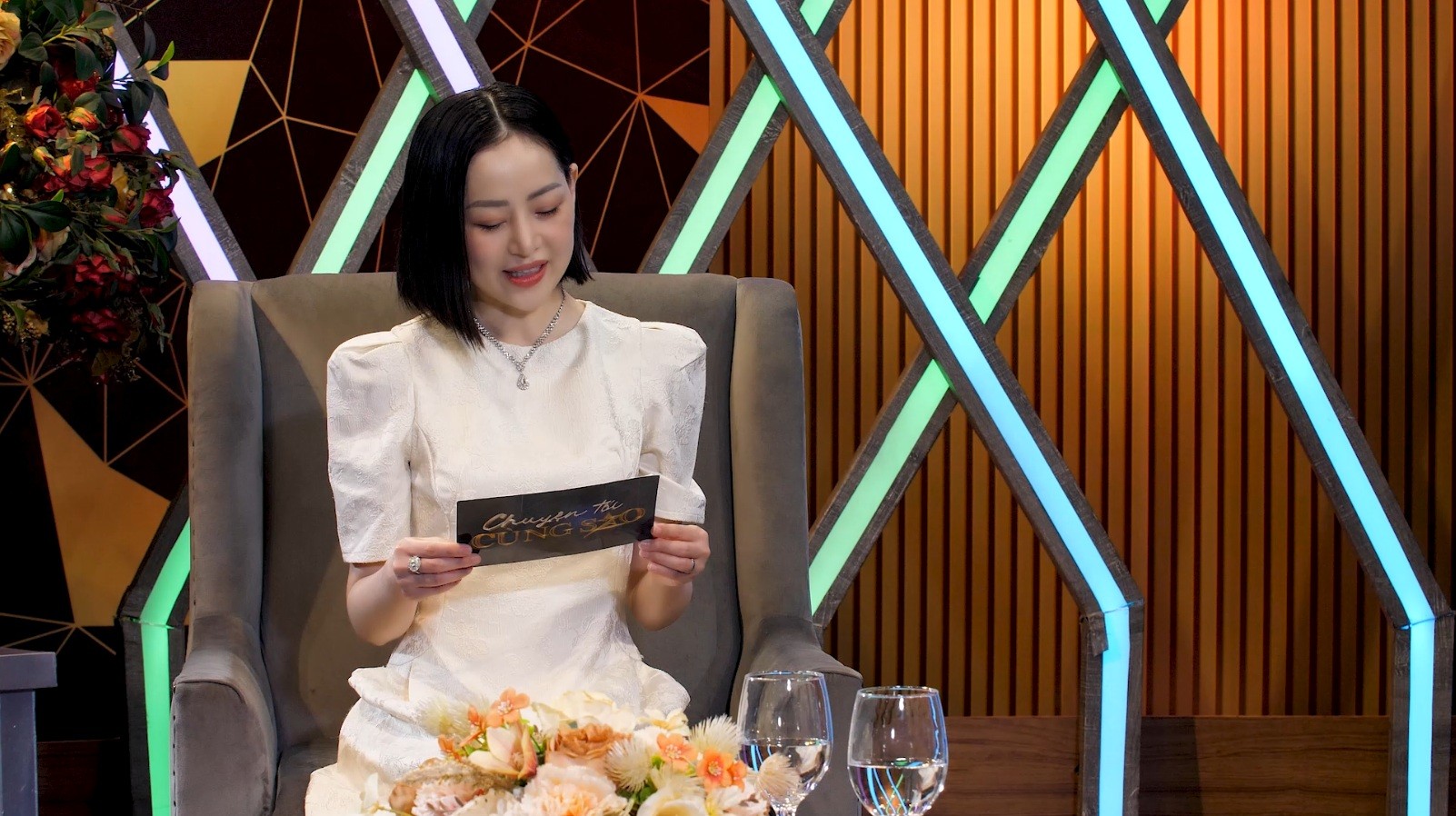 NSƯT Tuyết Thu từng bị mẹ cấm theo cải lương vì sợ con gái khổ