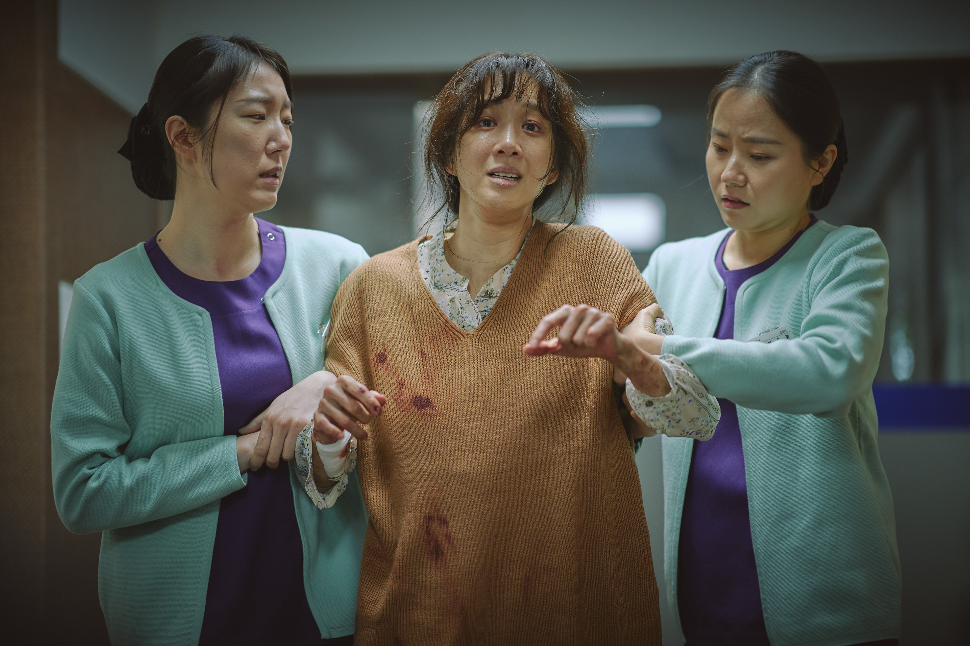 Siêu phẩm tâm lý, giật gân Hàn Quốc 'Không Bông Tuyết nào trong sạch' nhận cơn mưa lời khen từ quốc tế