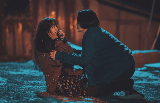 Siêu phẩm tâm lý, giật gân Hàn Quốc 'Không Bông Tuyết nào trong sạch' nhận cơn mưa lời khen từ quốc tế