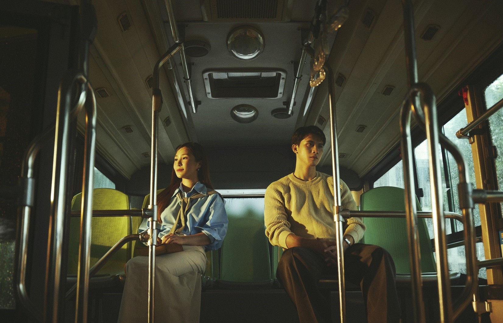 Hương Tràm quay trở lại đường đua V-Pop với ca khúc ballad 'Ước anh nhiều nỗi buồn'