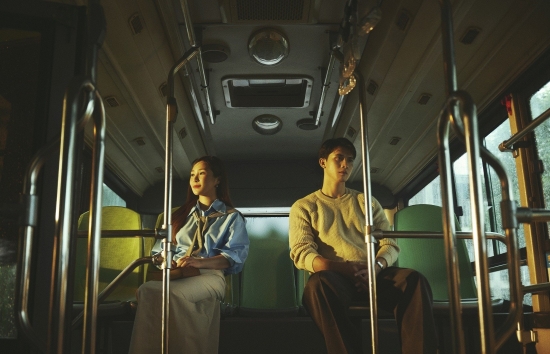 Hương Tràm quay trở lại đường đua V-Pop với ca khúc ballad 'Ước anh nhiều nỗi buồn'