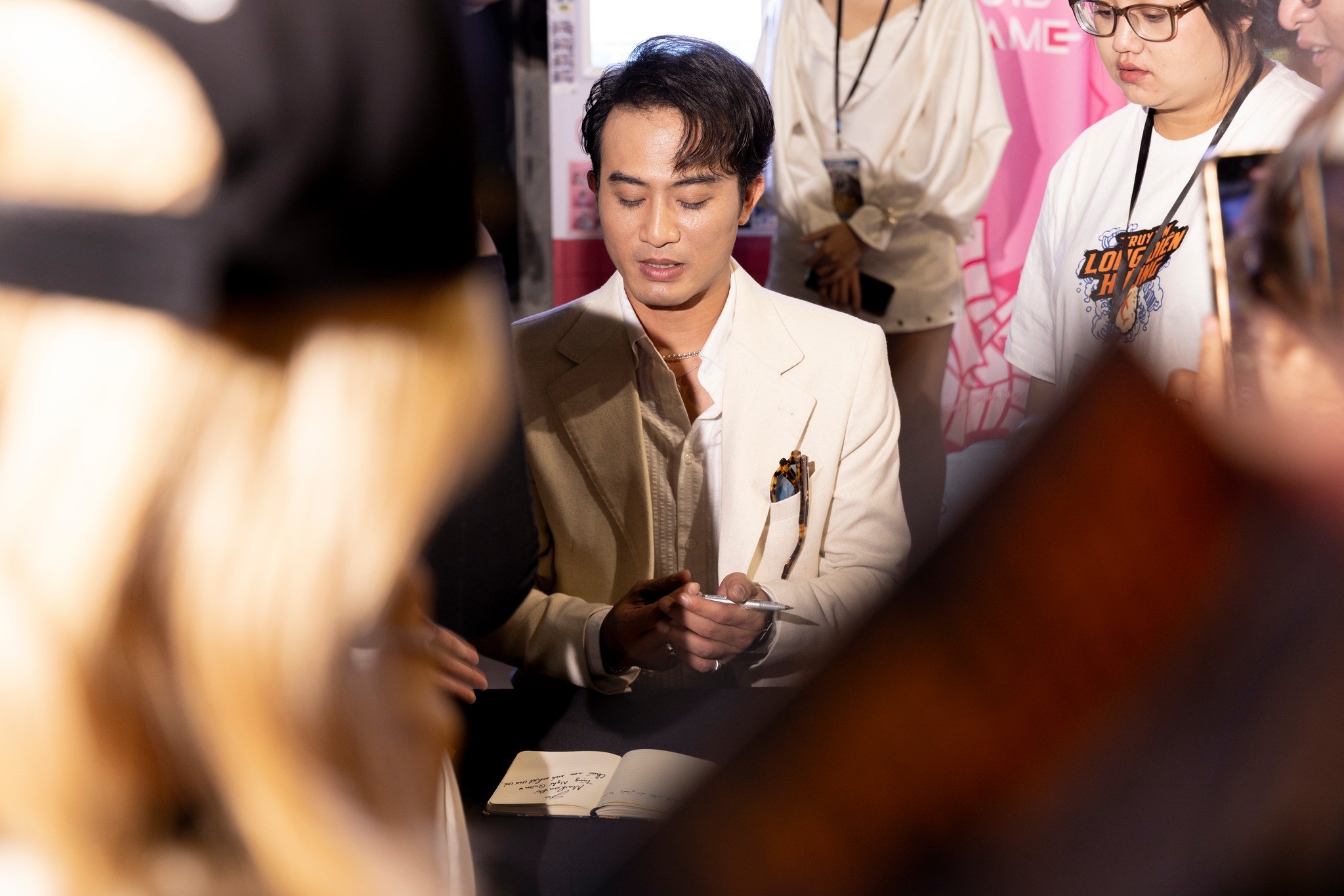 Doãn Quốc Đam 'như cá gặp nước' với phim điện ảnh 'Truy tìm long diên hương'