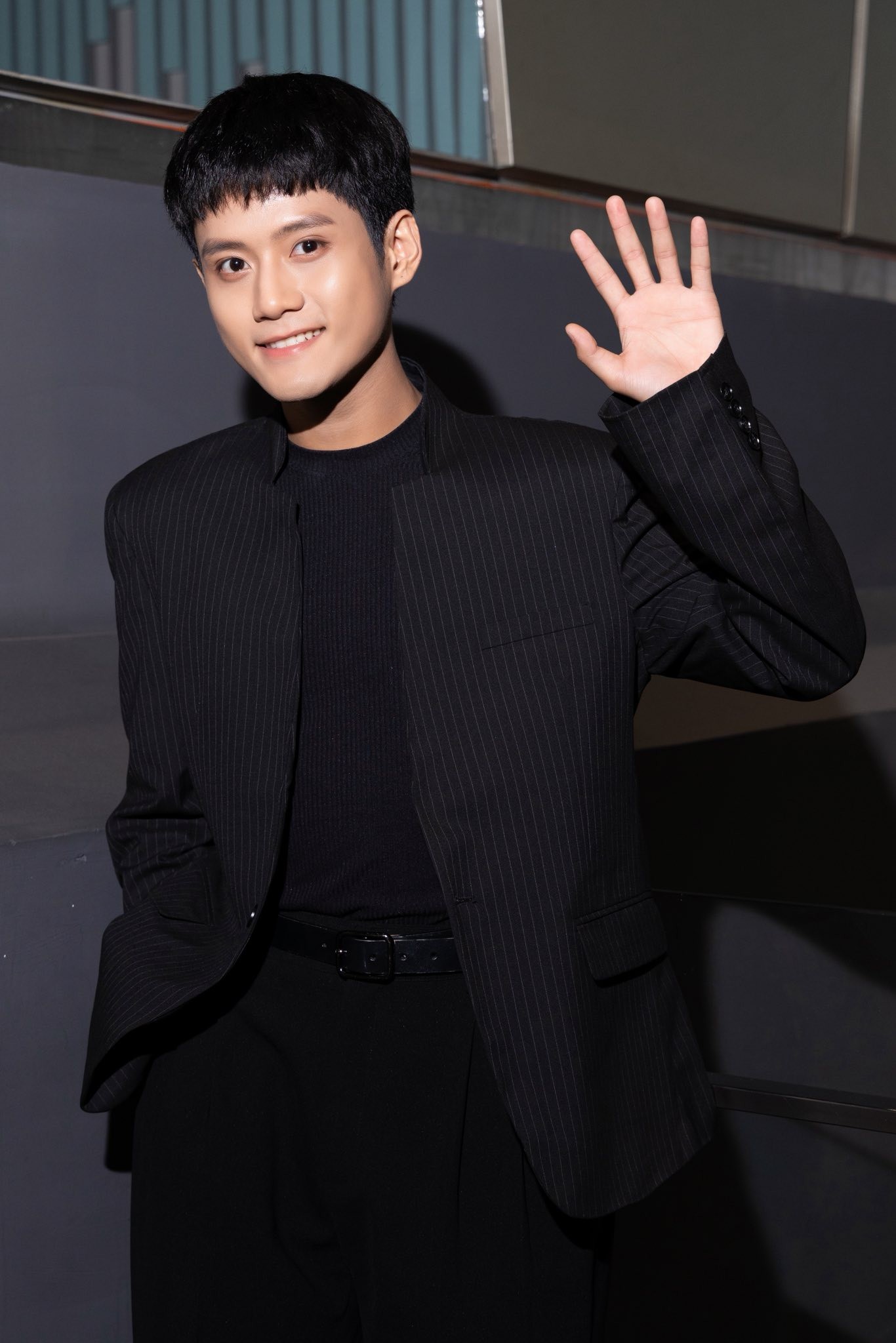 Đình Khang vụt sáng sau 'Mưa đỏ', nỗ lực thoát khỏi hình tượng hài hước