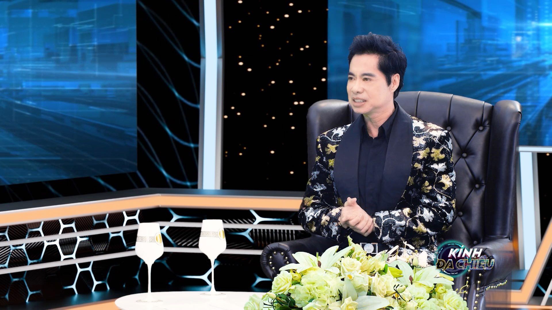 Danh ca Ngọc Sơn nhắc về thời kỳ đỉnh cao của băng đĩa ca nhạc thập niên 90