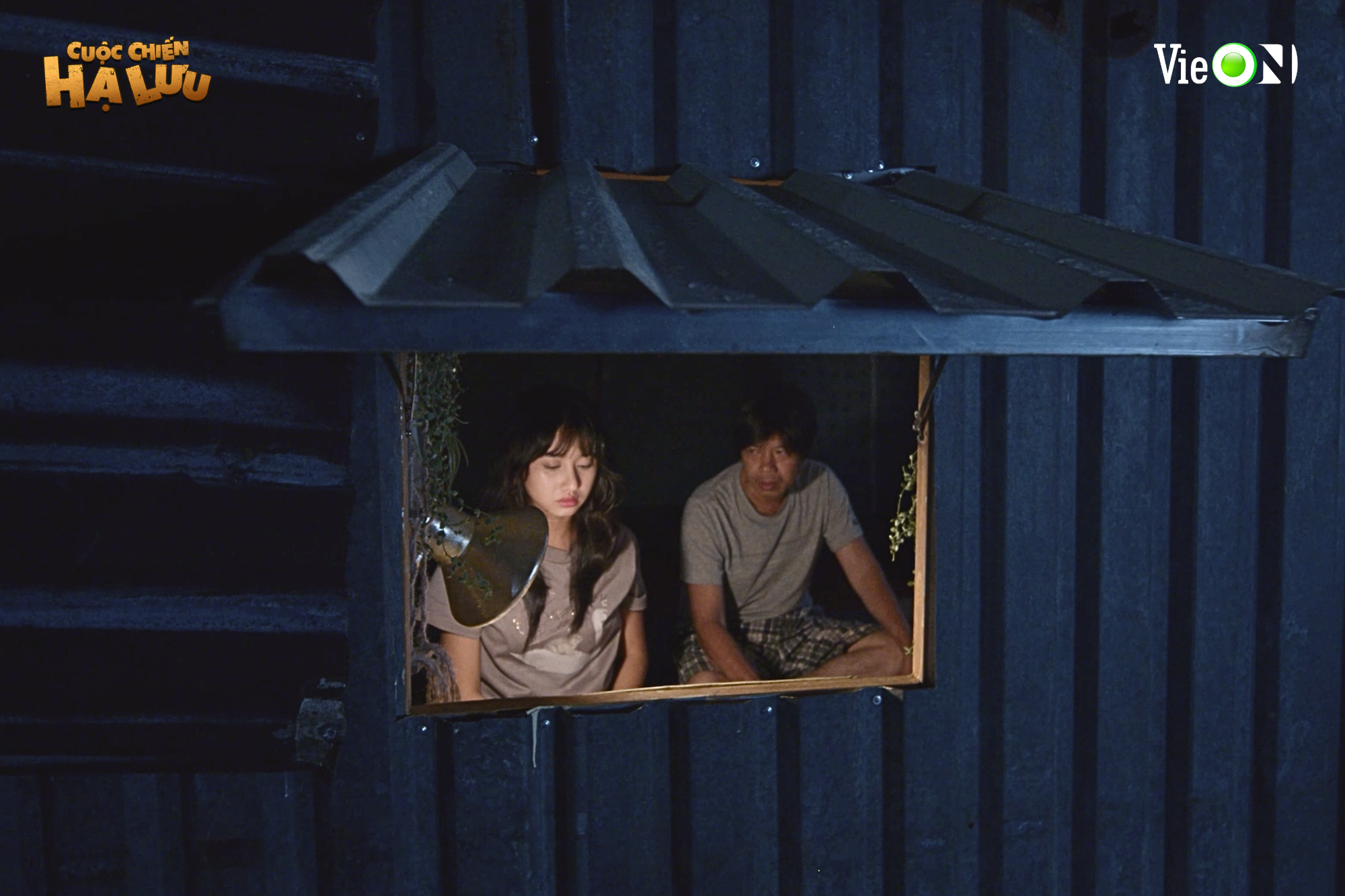 Đạo diễn 'Cuộc chiến hạ lưu' tâm huyết với cảnh lội sông dưới mưa