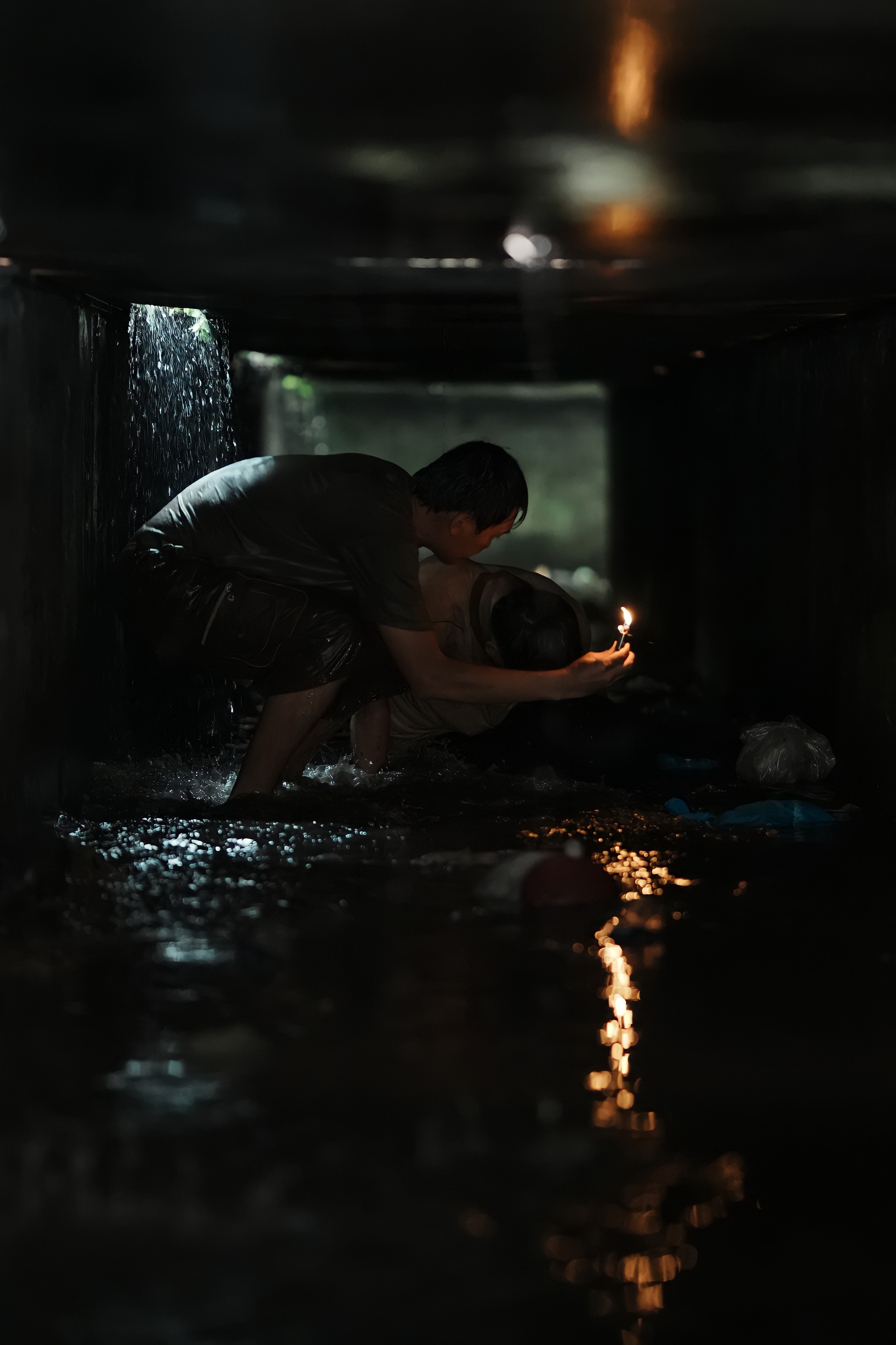 'Thiên đường máu': Khi giấc mơ đổi đời được đánh đổi bằng máu và nước mắt