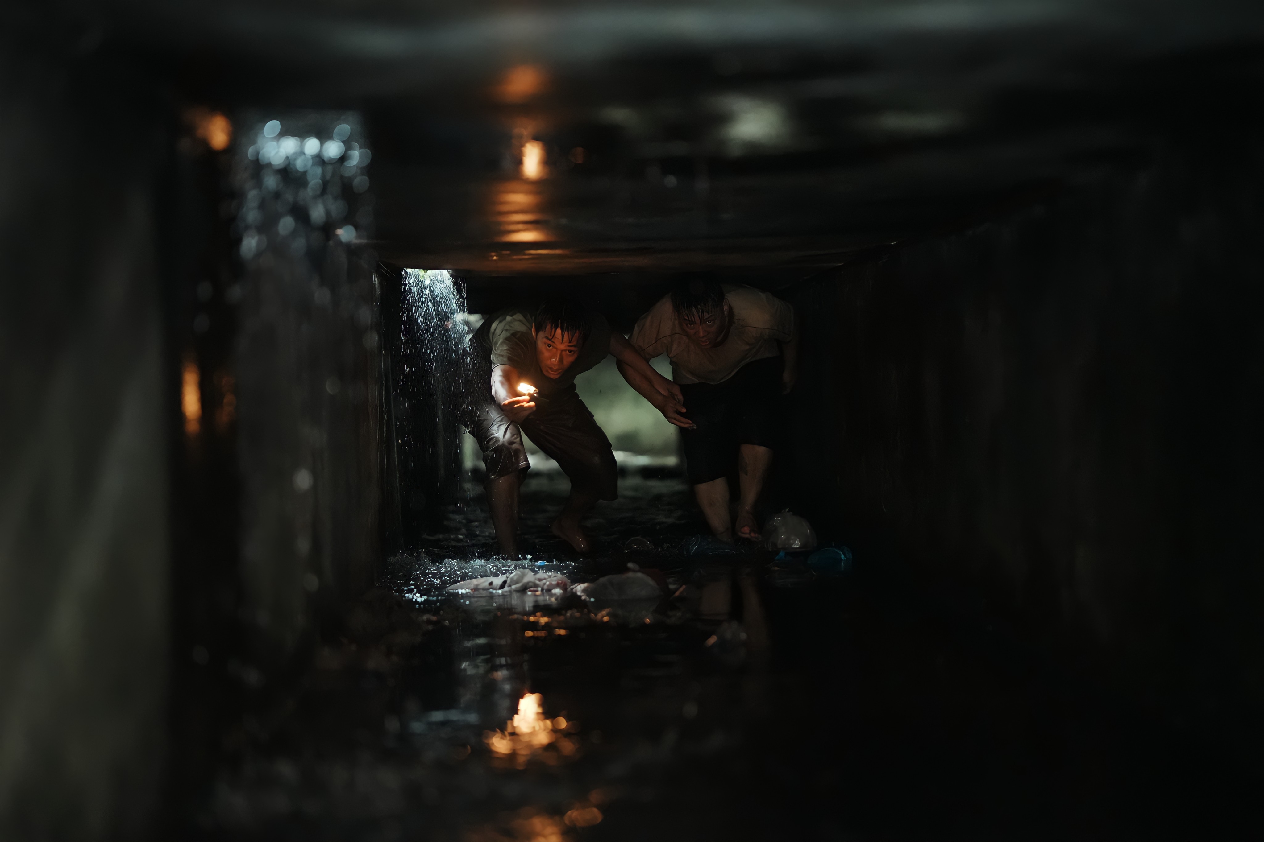 'Thiên đường máu': Khi giấc mơ đổi đời được đánh đổi bằng máu và nước mắt