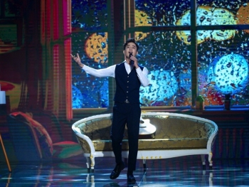 'Người kể chuyện tình': Danh ca Thái Châu cảm thấy ghen tị trước vẻ đẹp của Đoàn Bảo Ân