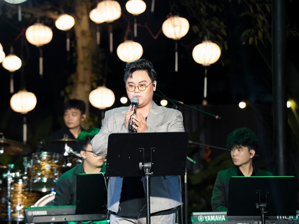 'Hoàng tử chuyện tình' Thảo Trần phấn đấu trở thành một dấu ấn đẹp từ 'Chuyện tình show'