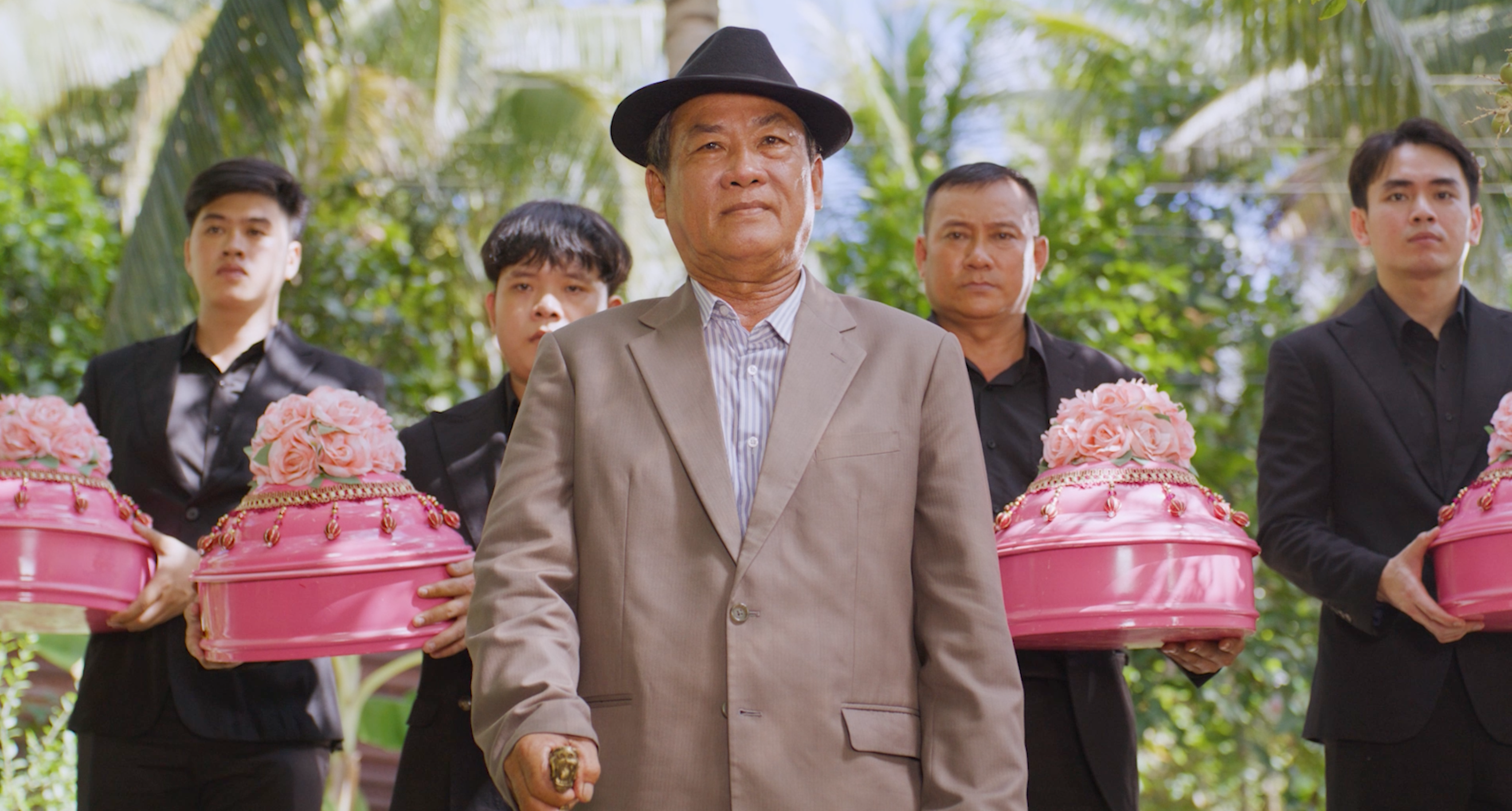 MV 'Sợi chỉ hồng' - Nét chấm phá cực duyên dáng của phim điện ảnh 'Cưới vợ cho cha'