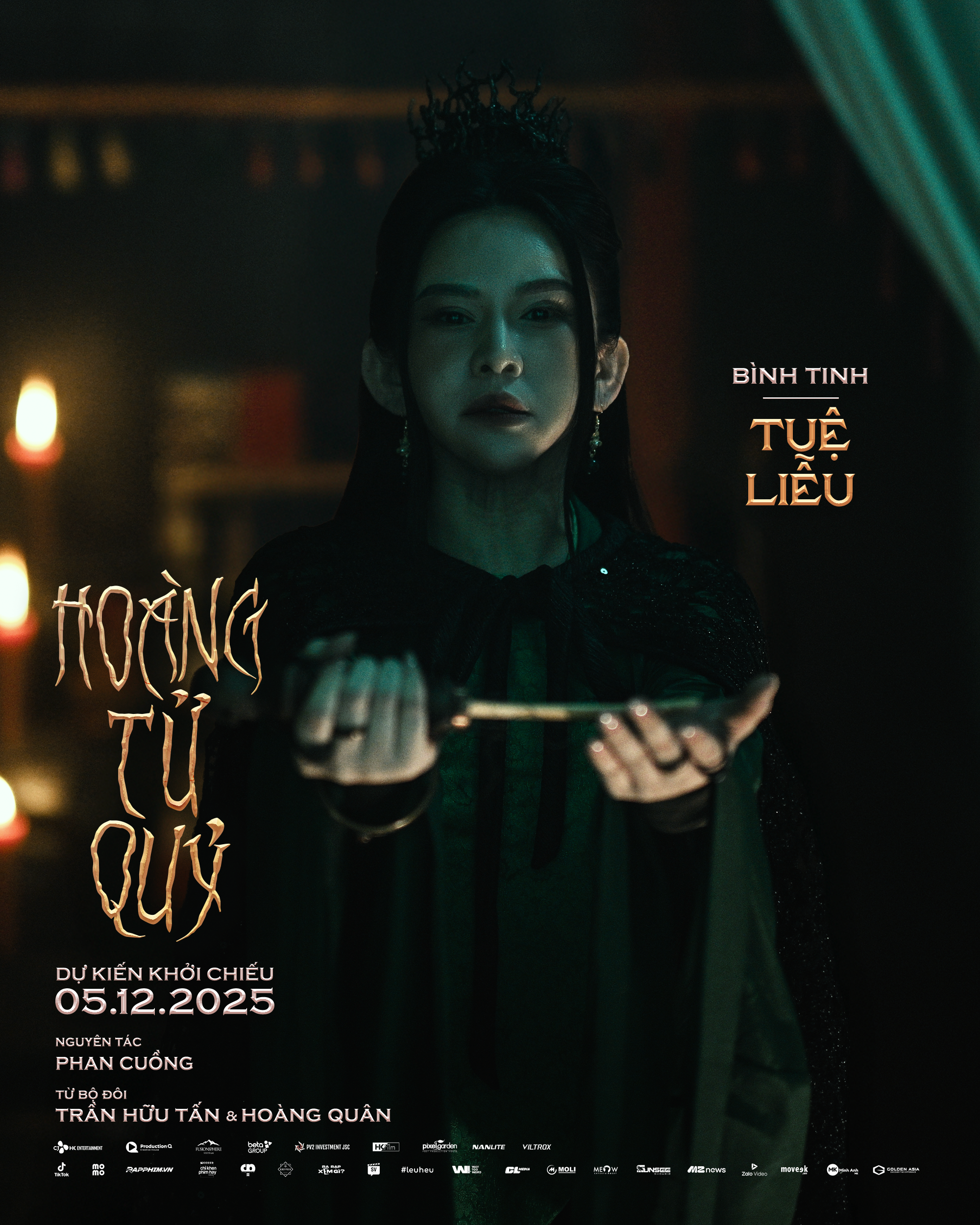 Hé lộ hậu trường 'Hoàng tử quỷ': Dàn mỹ nam - mỹ nữ làng Hủi và những vai diễn đánh dấu cột mốc mới trong sự nghiệp