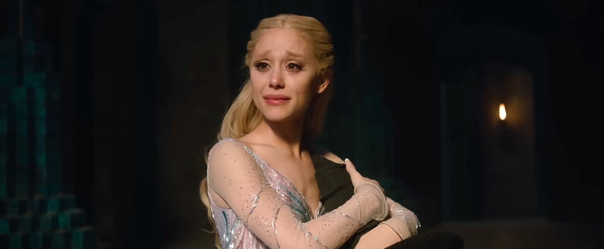 Ariana Grande hé lộ chi tiết mới về 'Wicked: Phần 2' hứa hẹn là màn thể hiện ấn tượng nhất sự nghiệp?