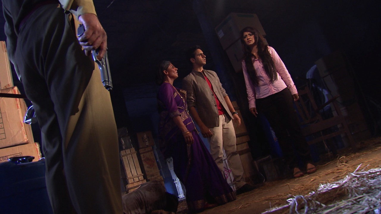 Diễn viên Adaa Khan: Tôi thực sự được đối xử như một nàng công chúa trong 'Chị em định mệnh'