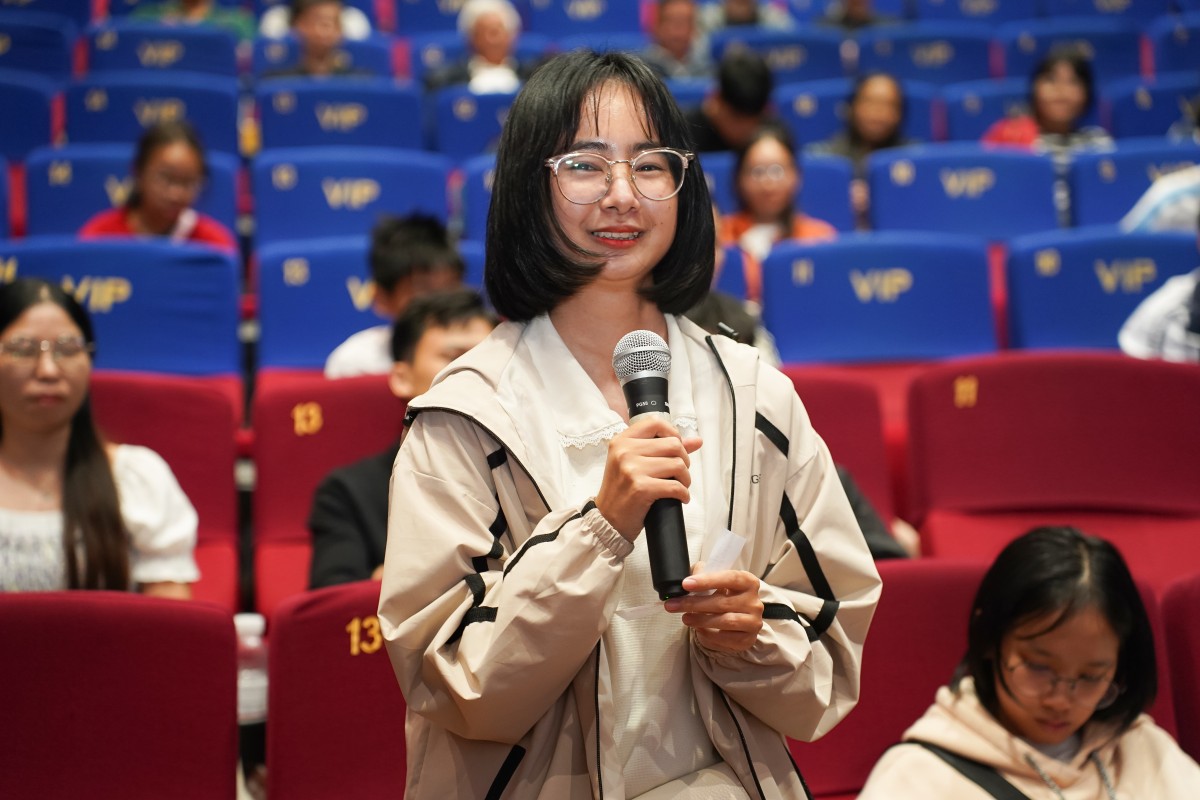 Trở về hành trình ấu thơ của Chủ tịch Hồ Chí Minh với 'Vầng trăng thơ ấu'