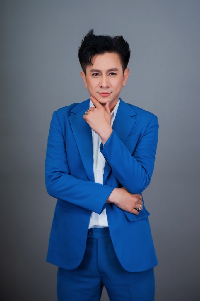 Nghệ sĩ Đình Toàn giữ hồn xưa, khoác áo mới cho vở kịch 'Lệ Chi Viên'