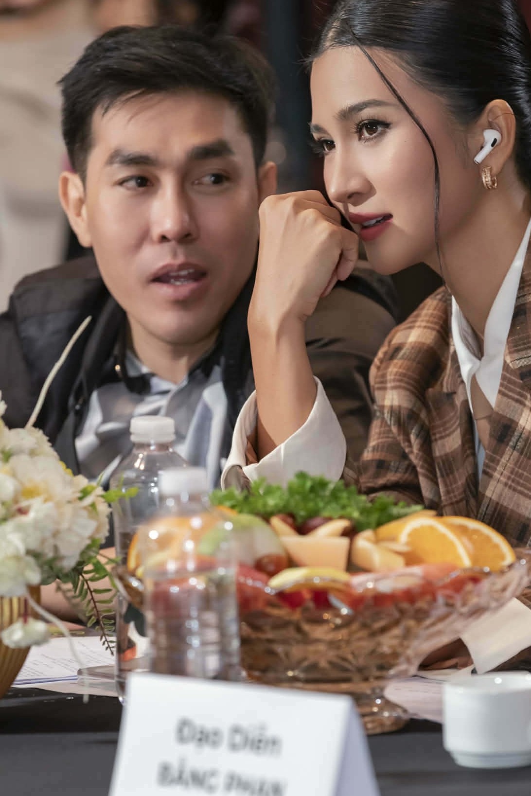 NSƯT Kim Tuyến cùng đạo diễn Bằng Phan casting diễn viên cho phim điện ảnh 'Nhà mồ'