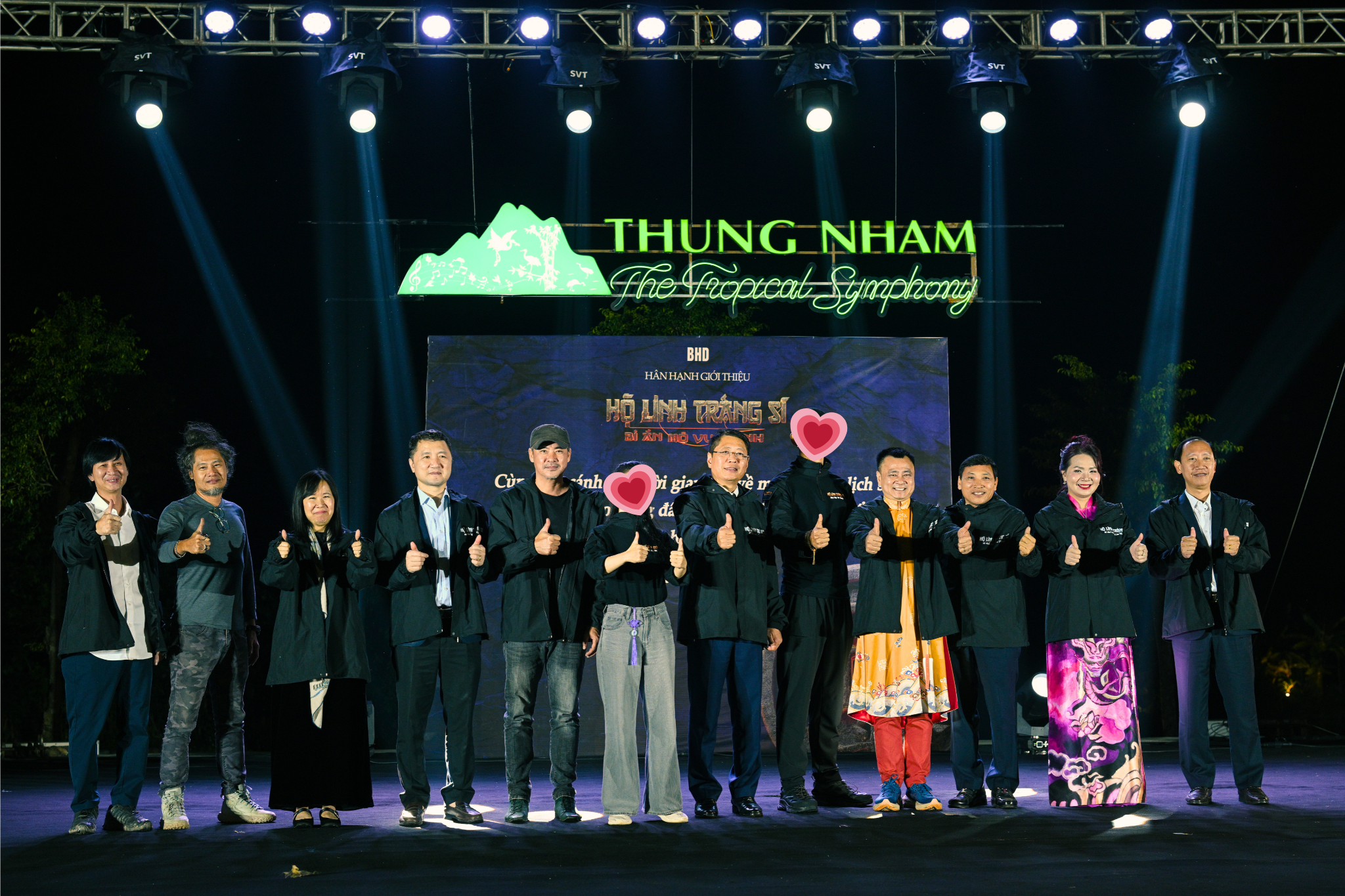 Ninh Bình đón đoàn phim 'Hộ linh tráng sĩ - Bí ẩn mộ vua Đinh' bằng lễ ra quân hoành tráng