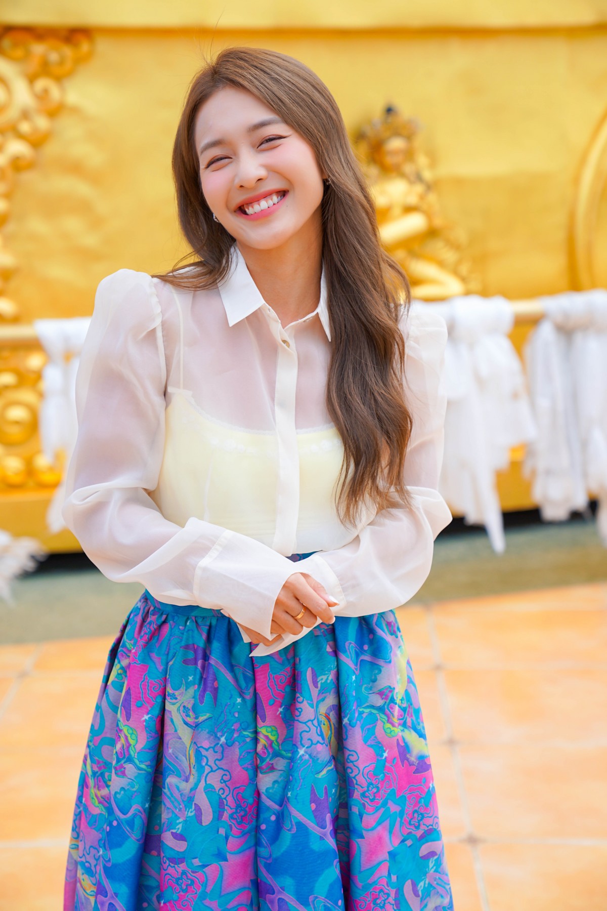 Bất ngờ với 'tình mới' điển trai của Khả Ngân trong phim tình cảm Việt - Ấn