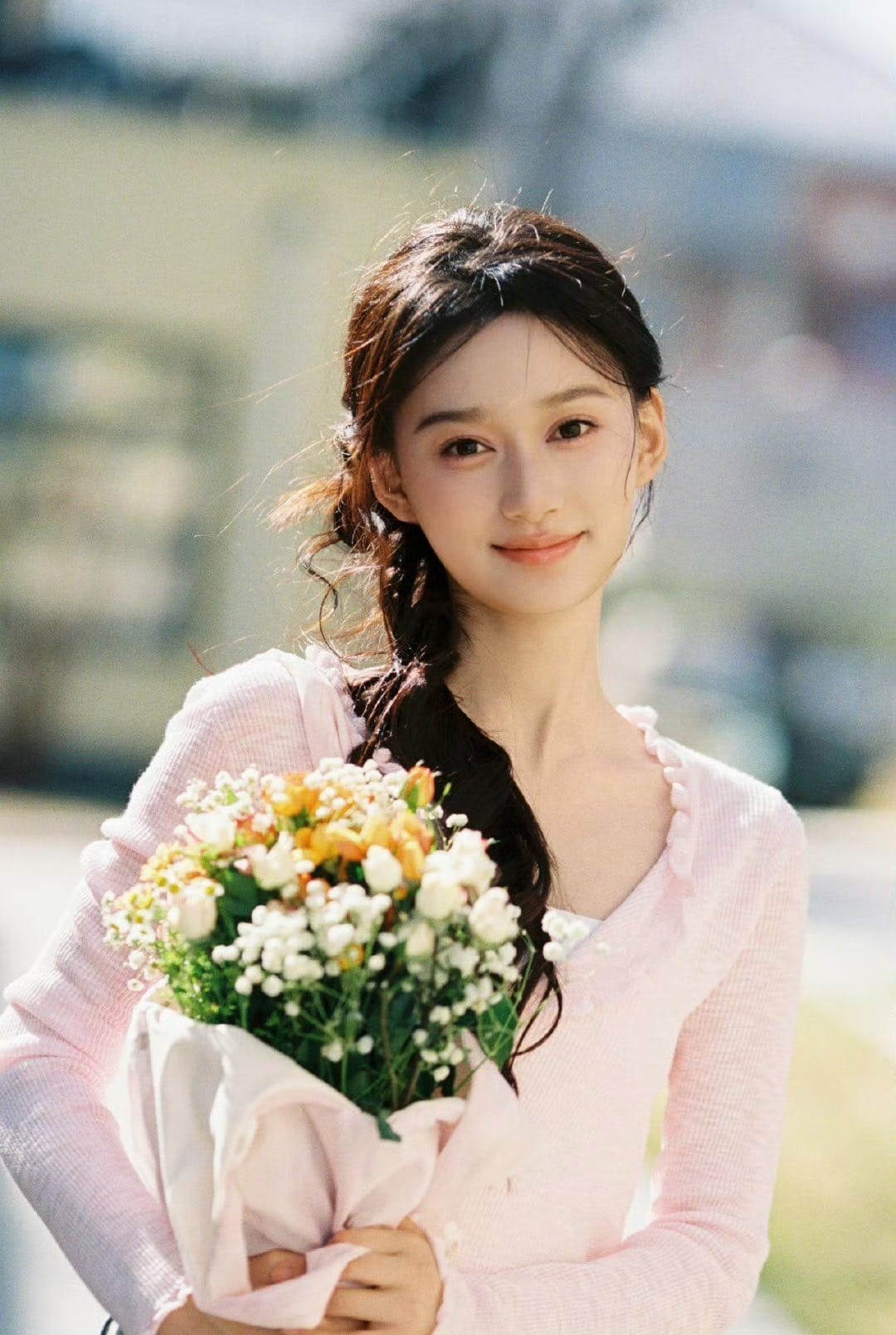 Hạ Mộng - hot girl khuynh đảo làng phim Hoa ngữ hiện giờ là ai?