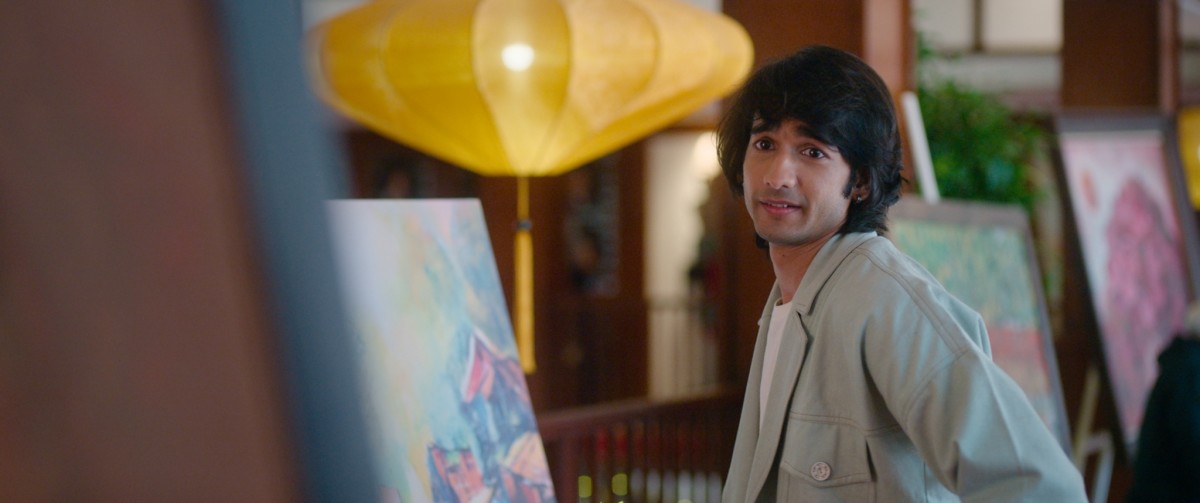 Bất ngờ với 'tình mới' điển trai của Khả Ngân trong phim tình cảm Việt - Ấn