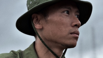 Hoàng Long: Sự hóa thân ngoạn mục thành biểu tượng đau đớn tận cùng của chiến tranh