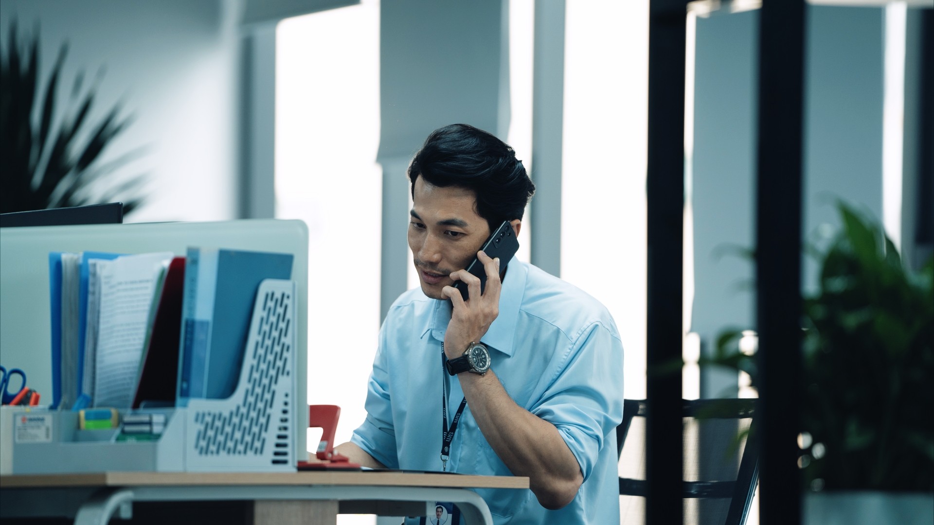 'Bẫy tiền' phơi bày mặt tối của thời đại 4.0 - Khi công nghệ tối tân cũng là cạm bẫy nguy hiểm trong xã hội