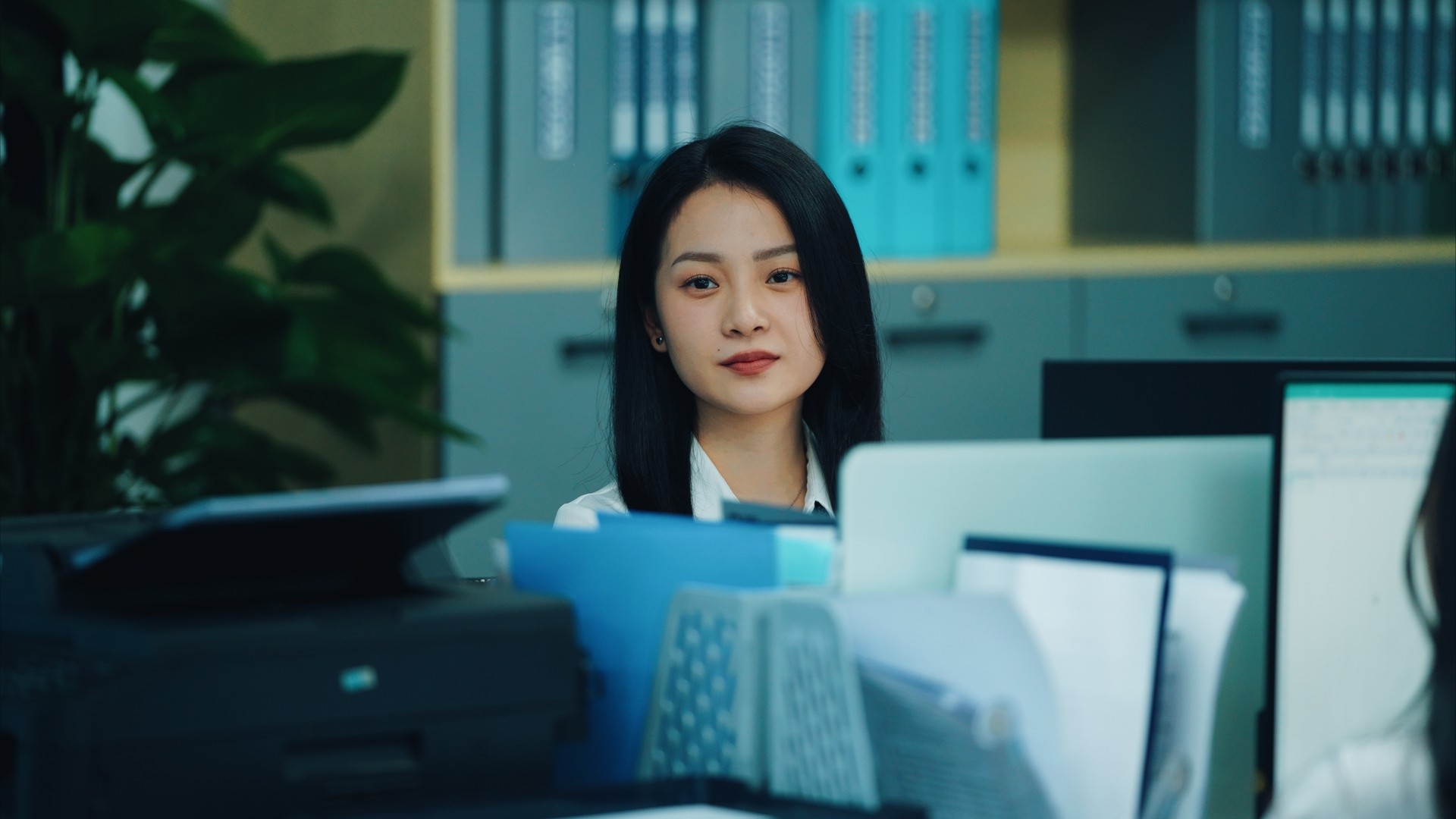 'Bẫy tiền' phơi bày mặt tối của thời đại 4.0 - Khi công nghệ tối tân cũng là cạm bẫy nguy hiểm trong xã hội