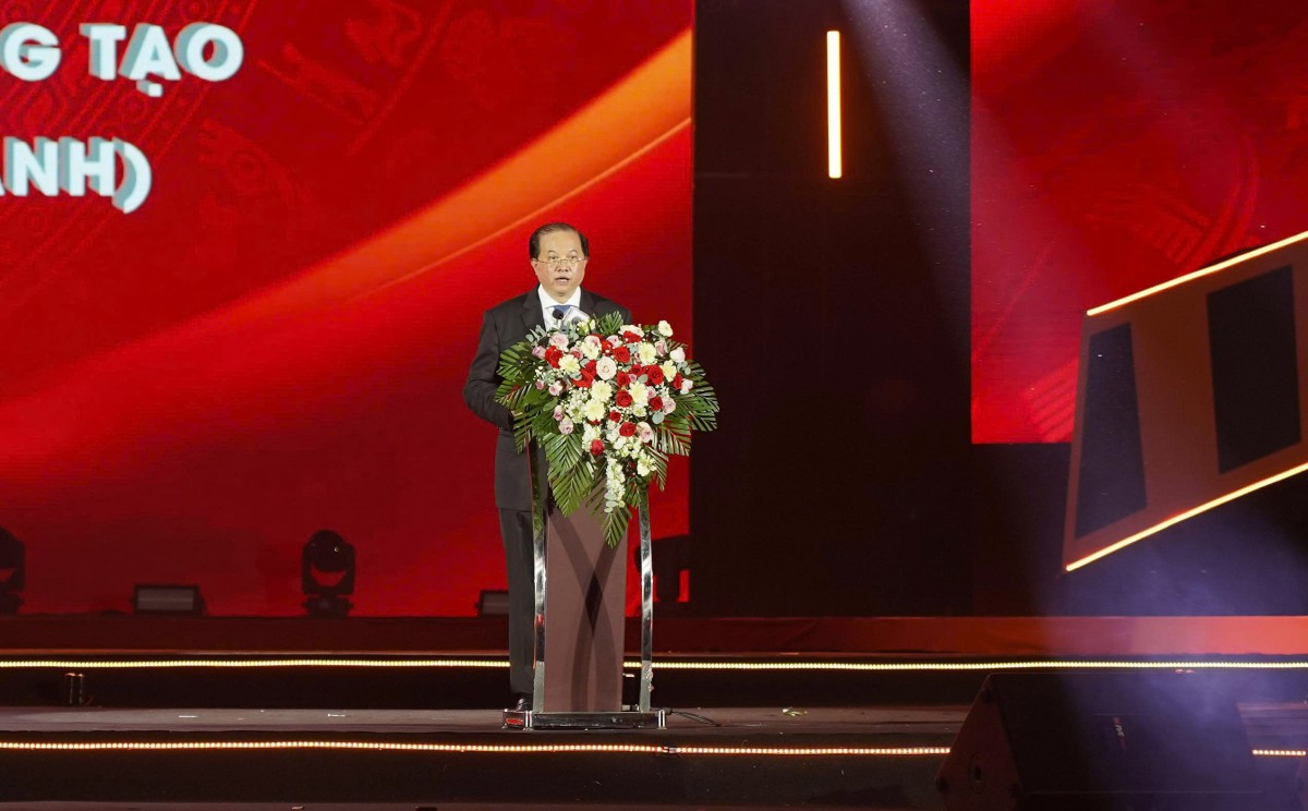 Thành phố Hồ Chí Minh đón nhận danh hiệu UNESCO tại Khai mạc Liên hoan phim Việt Nam lần thứ 24