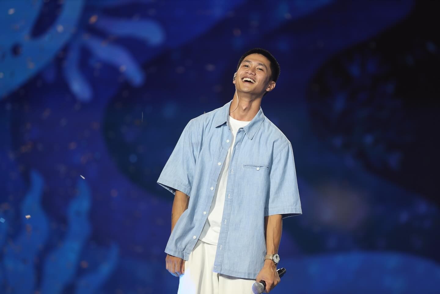 Nguyễn Hùng: Từ thợ điện ôtô đến ngôi sao 'Mưa đỏ' và chàng nhạc sĩ của 'Phép màu'