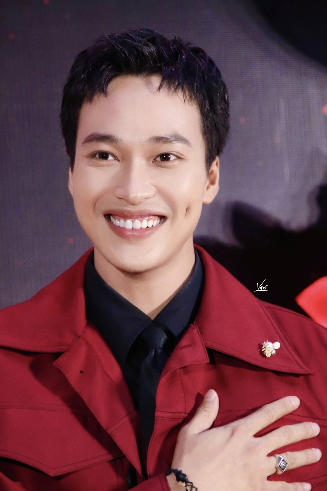 Diễn viên Lâm Thanh Nhã: Vượt qua tuổi thơ cơ cực, hàn gắn gia đình nhờ nghệ thuật