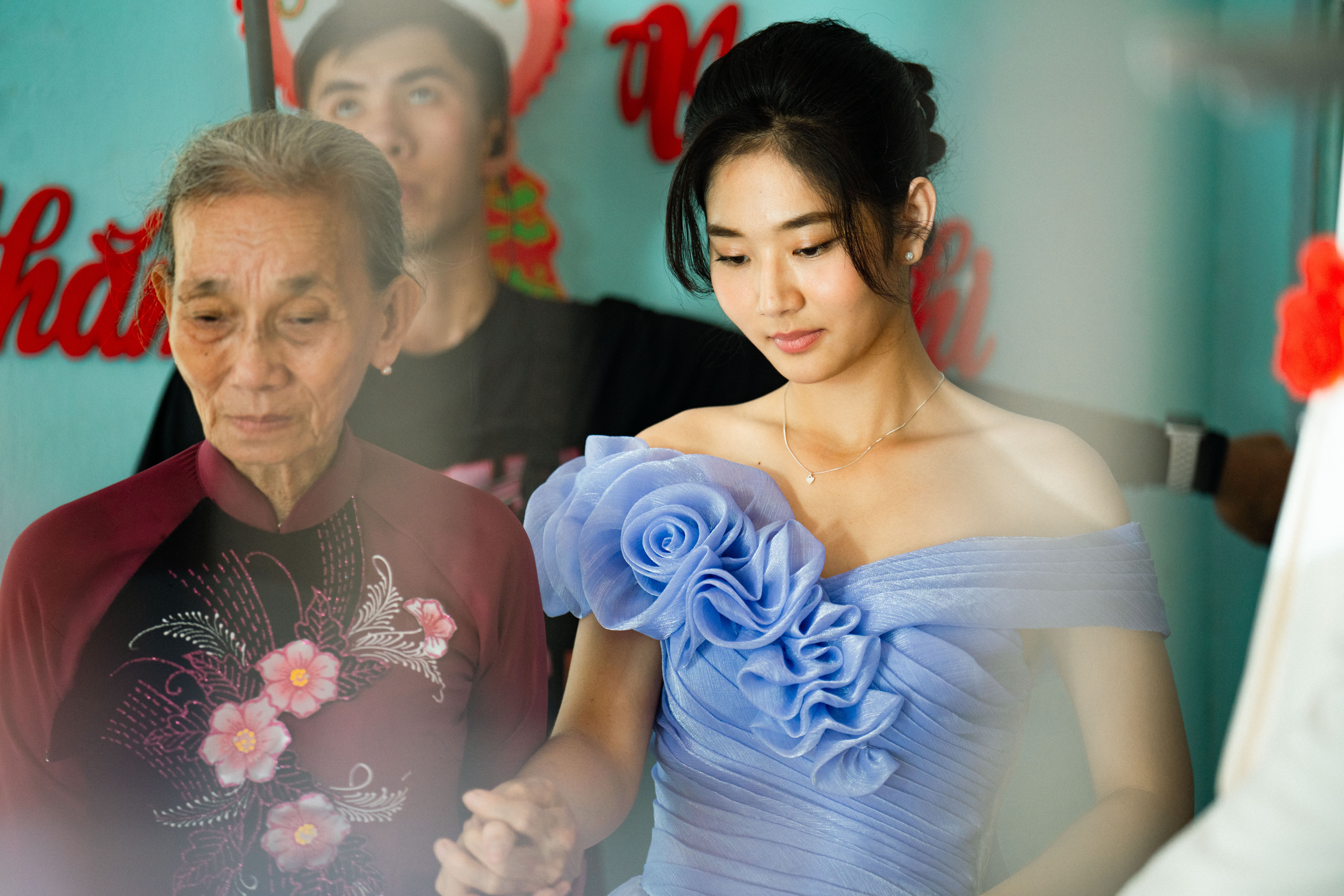 Bộ ba 'nấu xói' trong 'Cưới vợ cho cha' khiến ông Sáu Sếu Hữu Châu và bà hai Hành Hồng Vân cạn lời