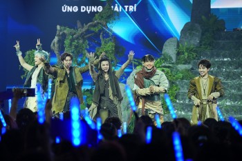 'Anh trai 'Say Hi' 2025' tập 11: Anh trai B Ray biến nỗi đau thành âm nhạc, team Vũ Cát Tường hứa hẹn tạo cú nổ mới tại Live Stage 4