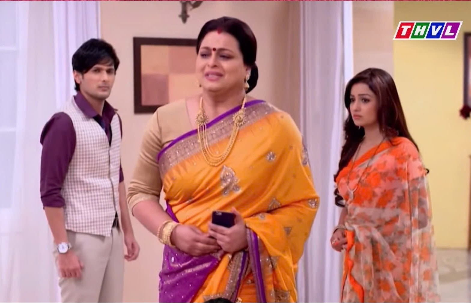 'Nàng dâu hào môn': Bất lực trước sự khắc nghiệt của mẹ, chồng quyết tâm bỏ nhà đi cùng vợ