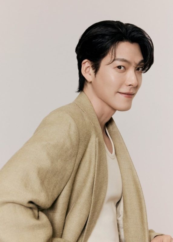 Chuyện tình đáng ngưỡng mộ của Shin Min Ah và Kim Woo Bin
