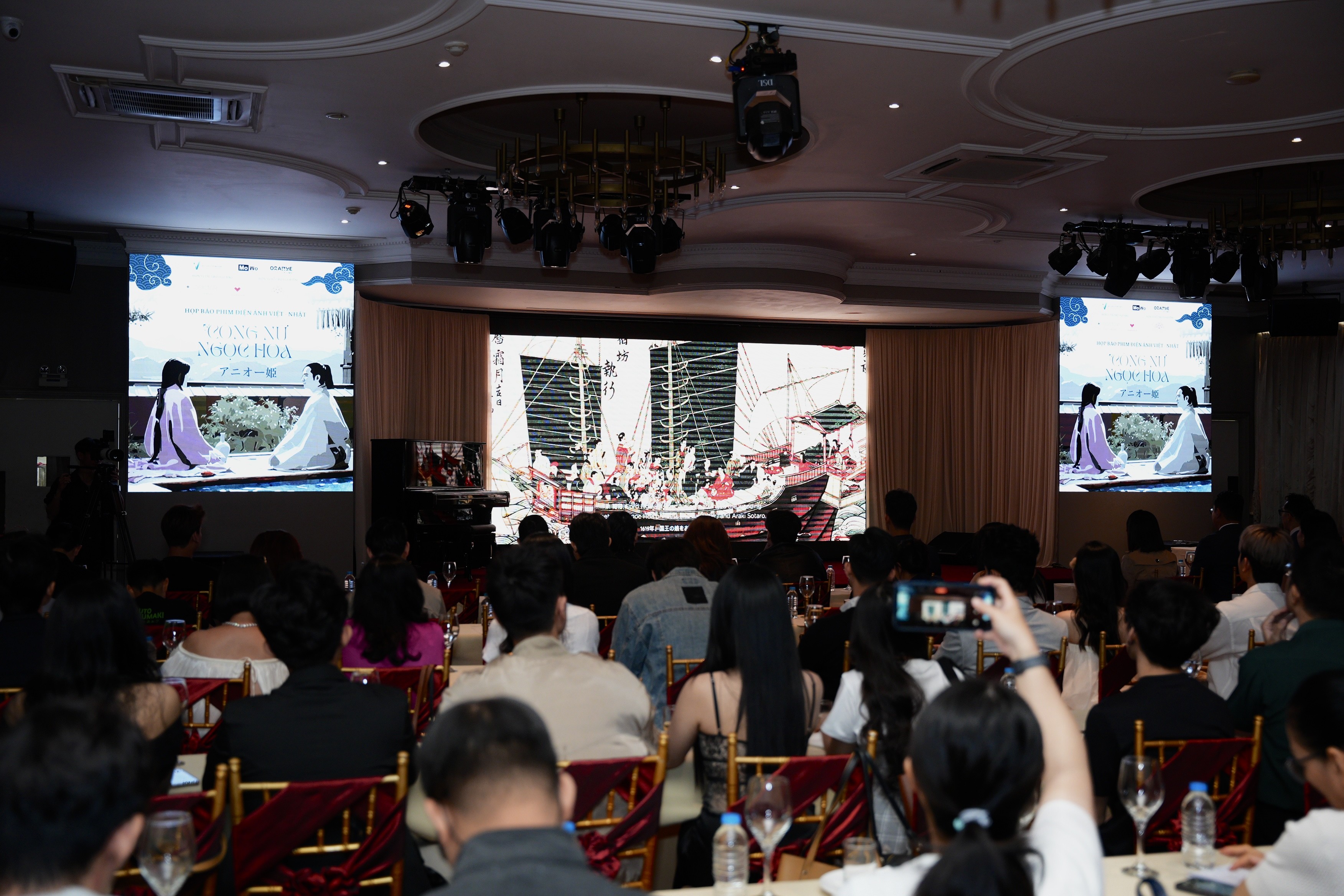 Đạo diễn Luk Vân áp lực với dự án điện ảnh về chuyện tình giữa công nữ Ngọc Hoa và chàng thương gia xứ Nagasaki cách đây 400 năm