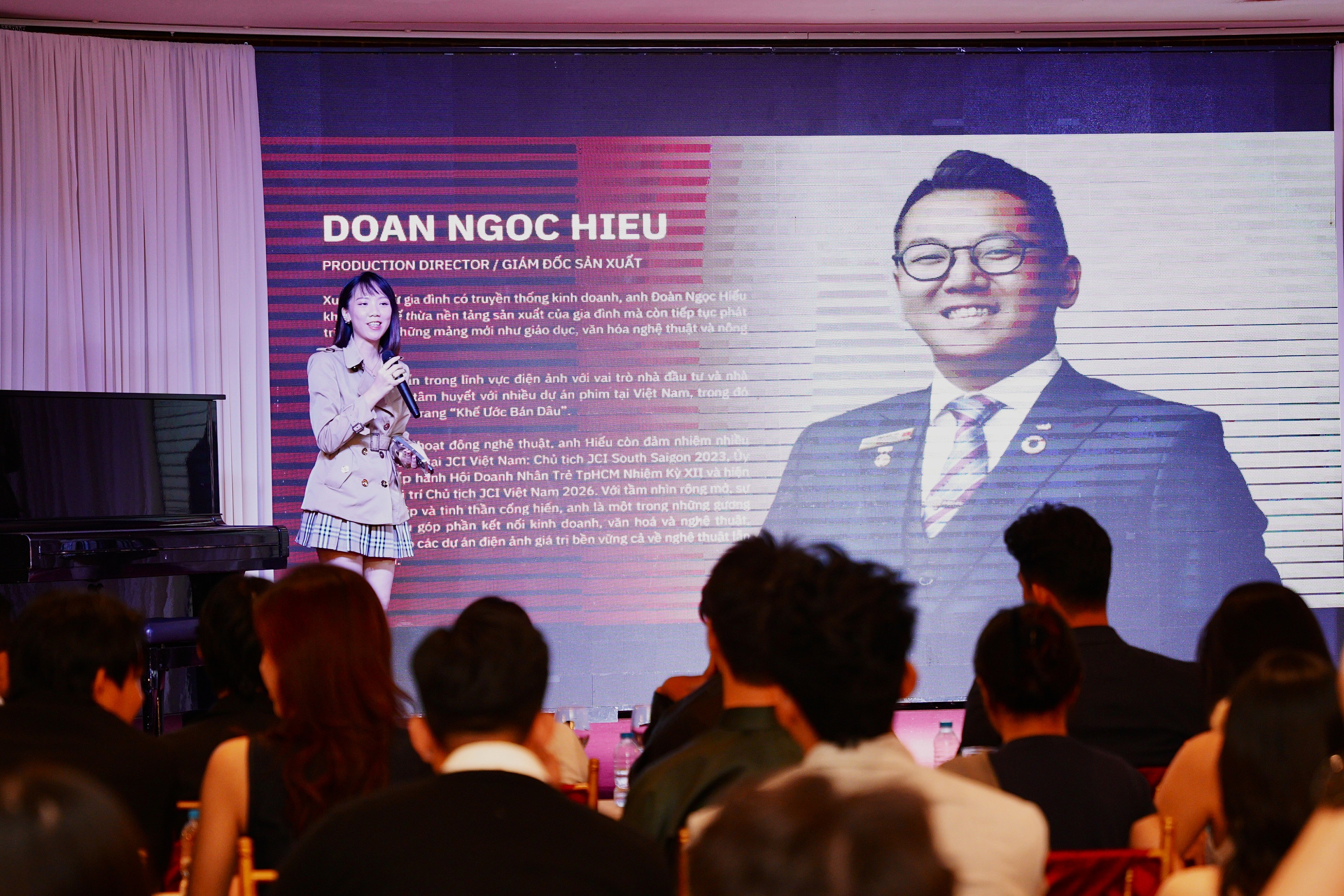 Đạo diễn Luk Vân áp lực với dự án điện ảnh về chuyện tình giữa công nữ Ngọc Hoa và chàng thương gia xứ Nagasaki cách đây 400 năm